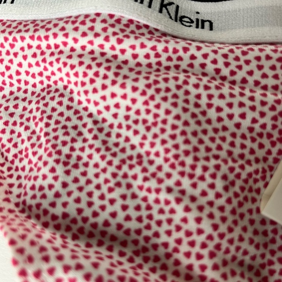 Calvin Klein thong 3-pack L NWT - Picture 5 of 6